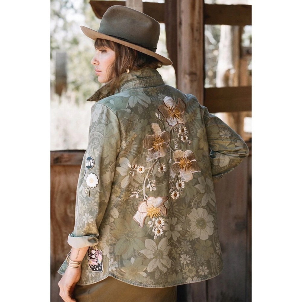 NWT Spell & The Gypsy Eden Camo Embroidered floral Patches Jacket S - Picture 14 of 16